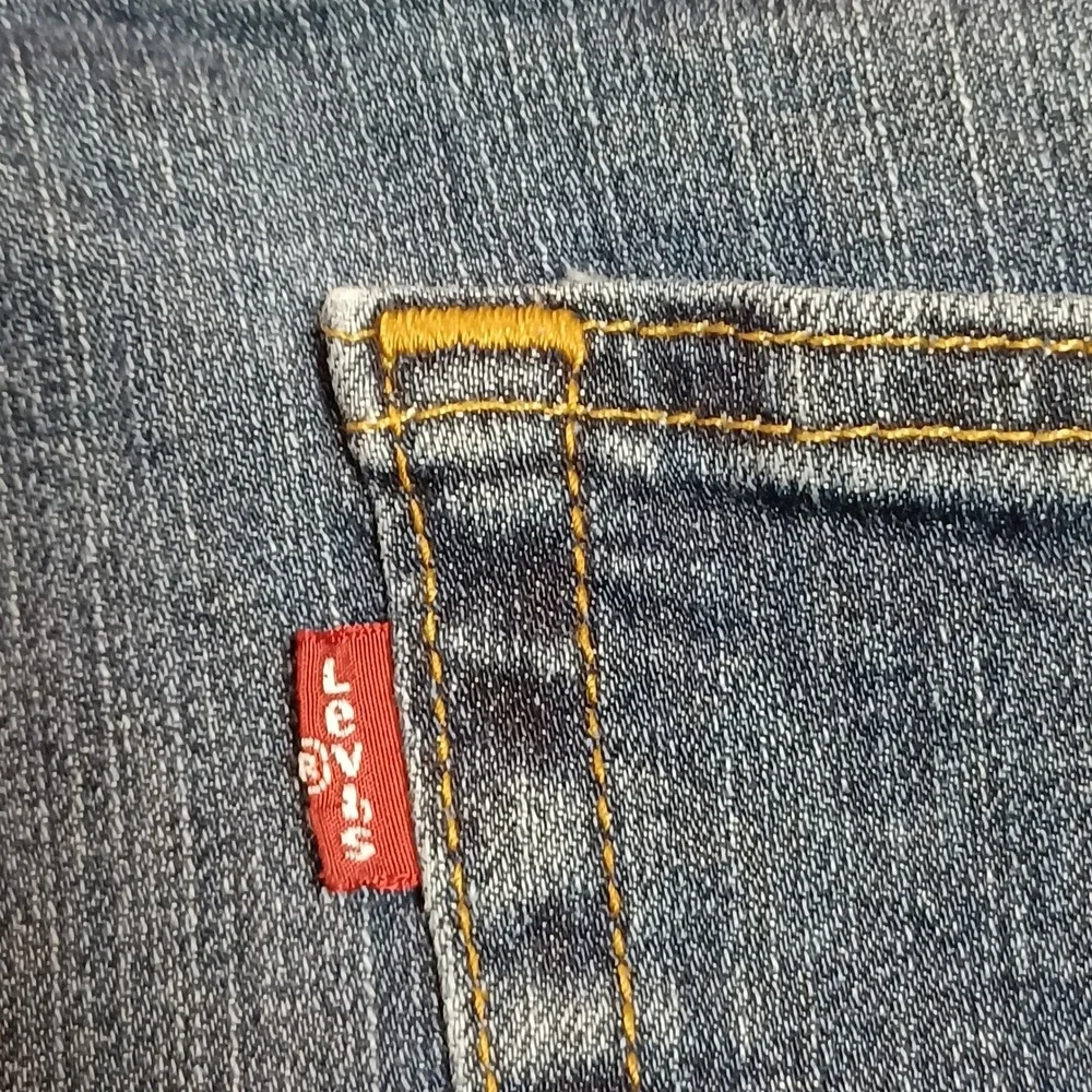 Levis 559‎ Relaxed Straight Jeans Mens 46x32 Blue Medium Wash Denim 559-0482